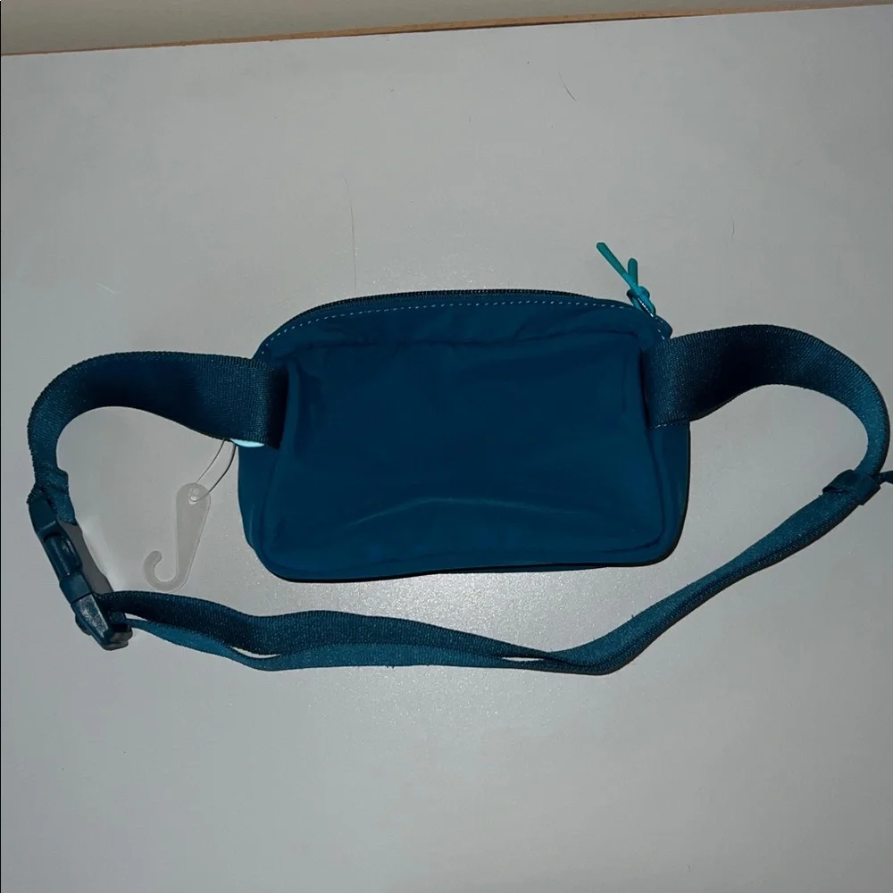 Athleta Crossbody